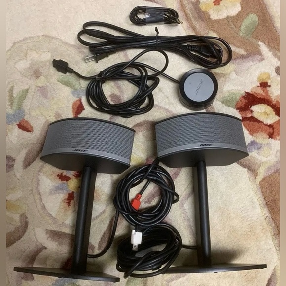 Bose Companion 5 Multimedia Speaker Complete System Computer Speaker - Picture 6 of 10